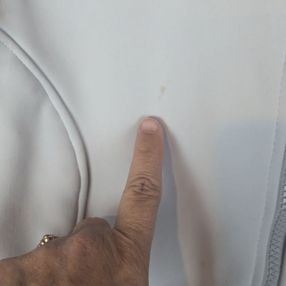 Cabela's Gore Windstopper in light gray size small with drawstring hem & hood - Picture 6 of 16